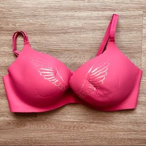 NWT Victoria’s Secret bra be an angel pink sequin